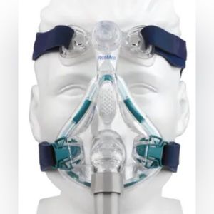 Medium mask res med mirage Quattro